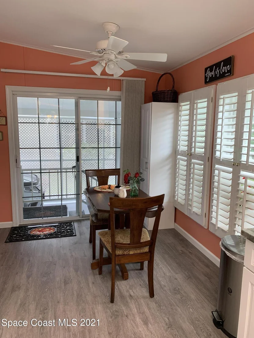 Photo of 372 Scenic Drive