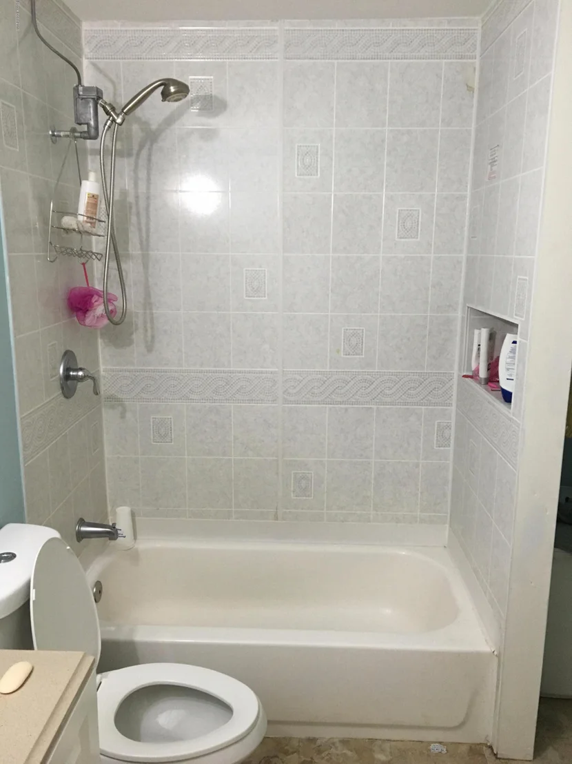 Photo of 1540 Mac Arthur Lane