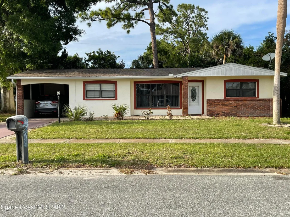 Photo of 1014 Hibiscus Street