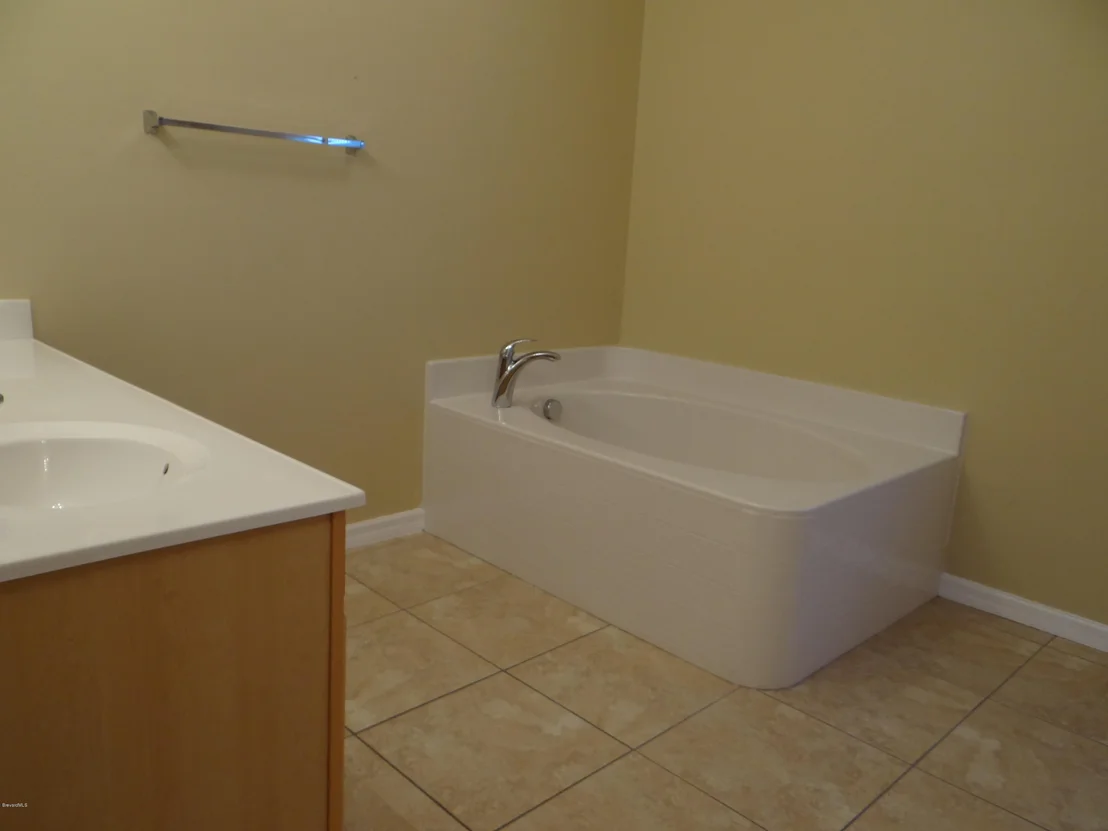 Photo of 1828 Maeve Circle