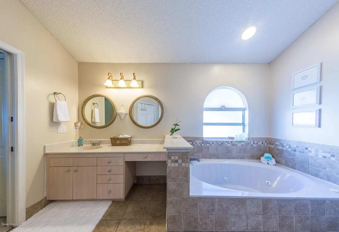 Photo of 3058 Pineda Crossing Drive