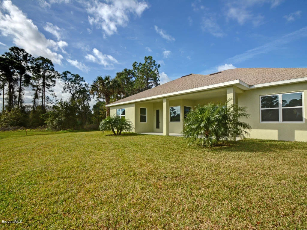 Photo of 6020 Indiangrass Drive