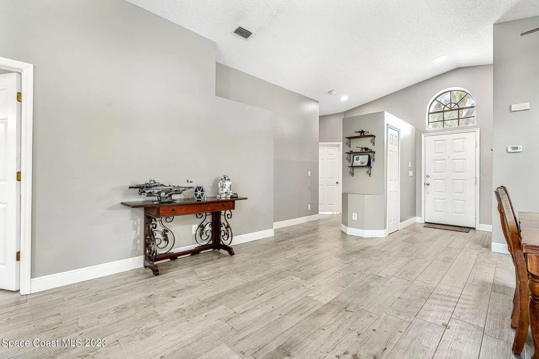 Photo of 2967 Sebastian Lane