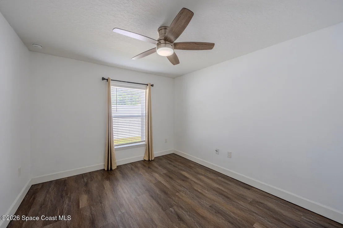Photo of 2655 Laurel Road