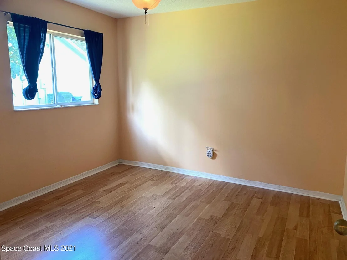 Photo of 935 Osprey Lane