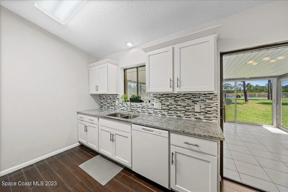 Photo of 2100 Atz Road