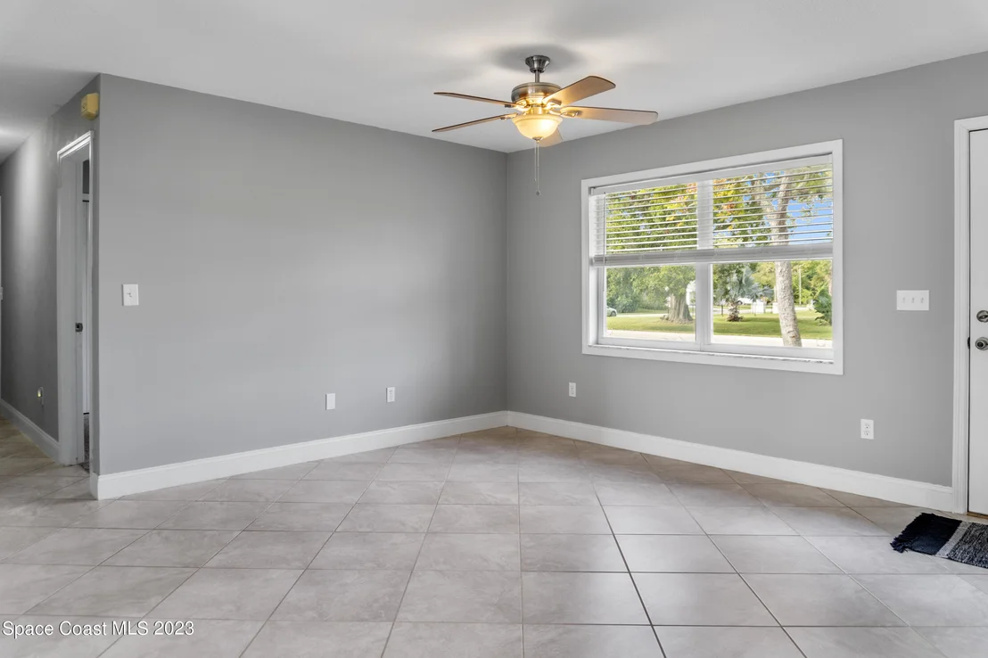 Photo of 189 Easy Street