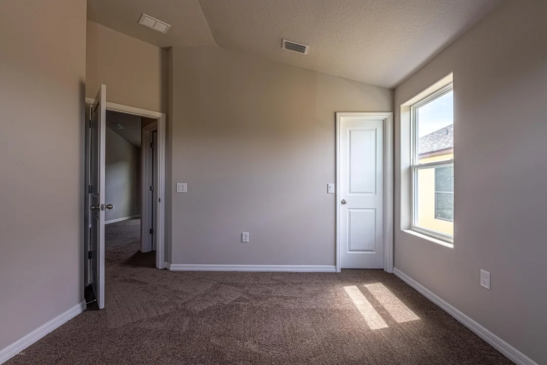 Photo of 544 Dryden Circle