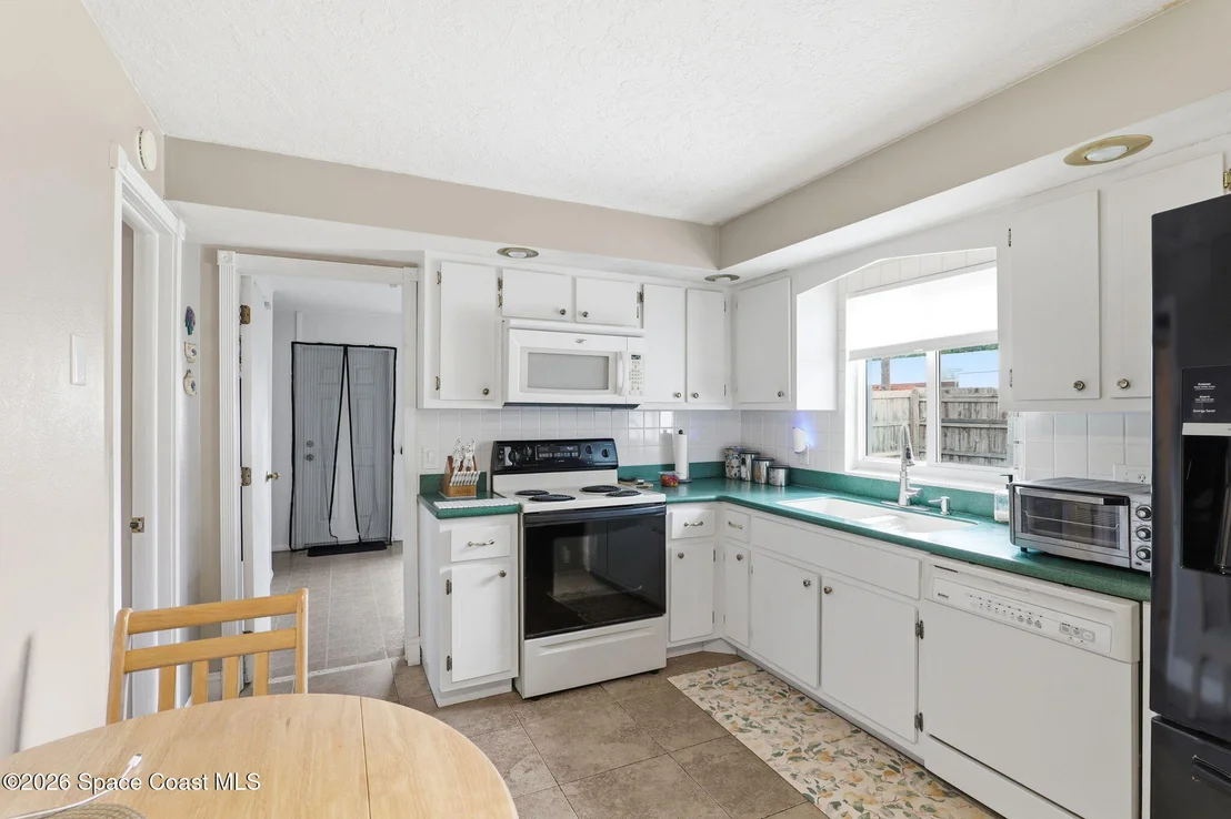 Photo of 908 Jefferson Road