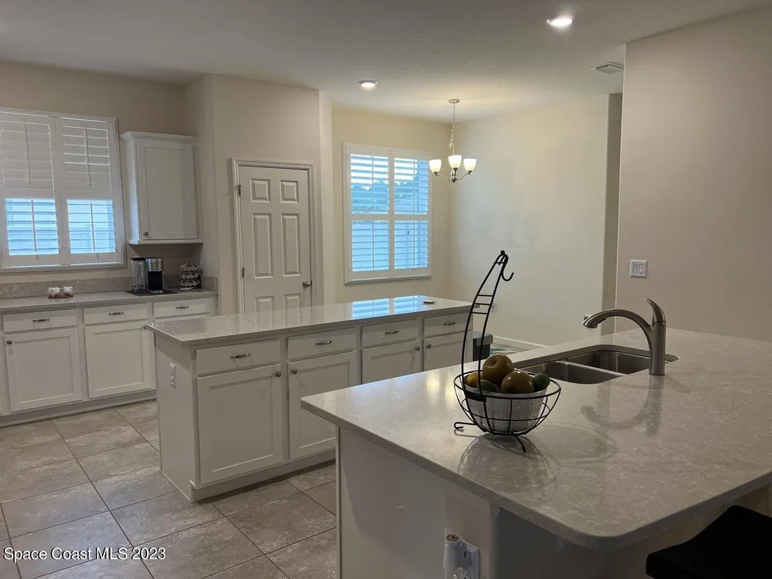 Photo of 661 Stonebriar Drive