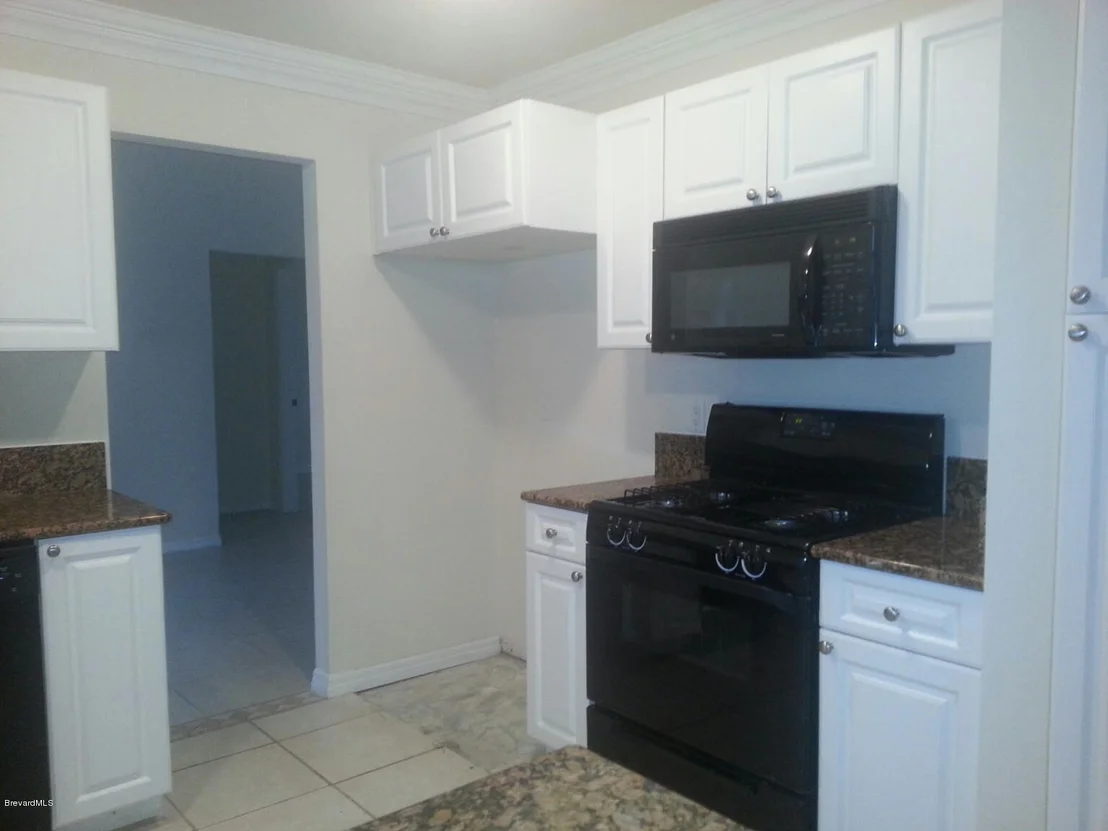Photo of 4800 Riverside Road