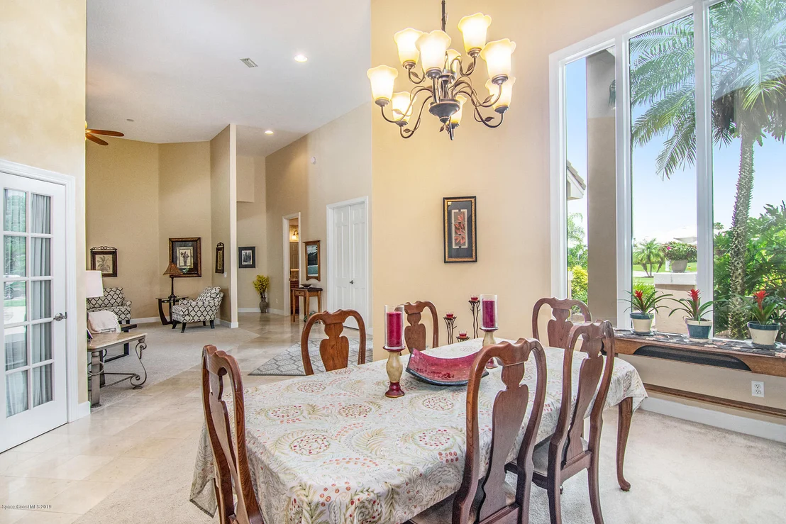 Photo of 717 Oak Park Drive