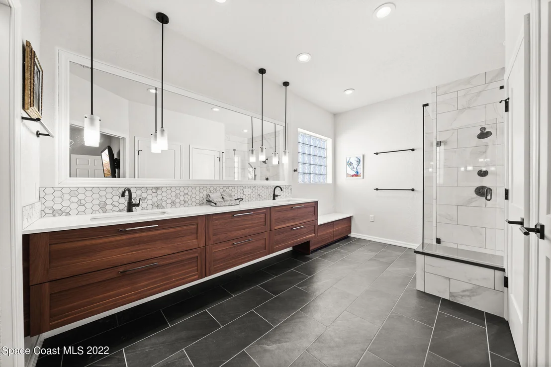 Photo of 3100 Forest Creek Drive