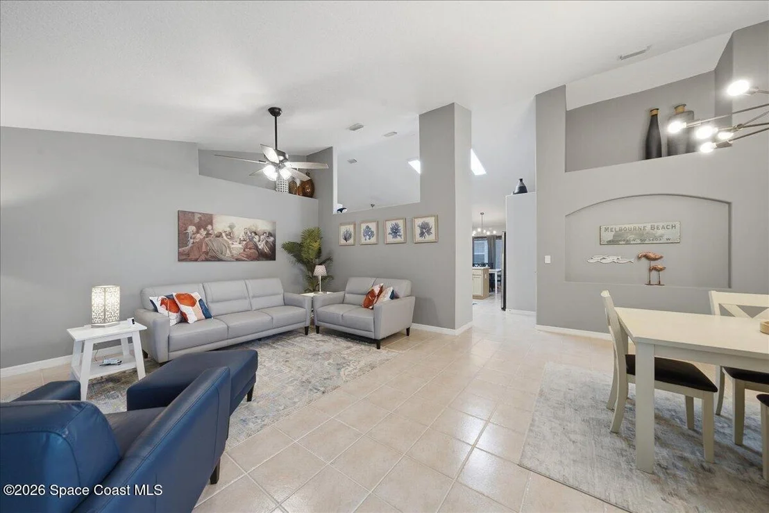 Photo of 688 Brockton Way