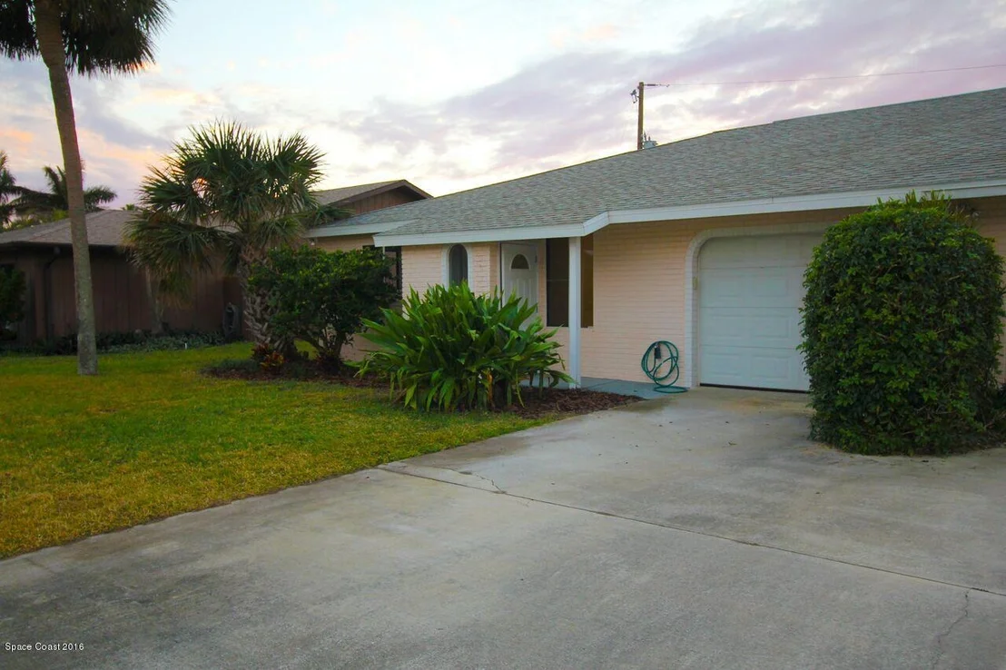 Photo of 792 Ocean Drive