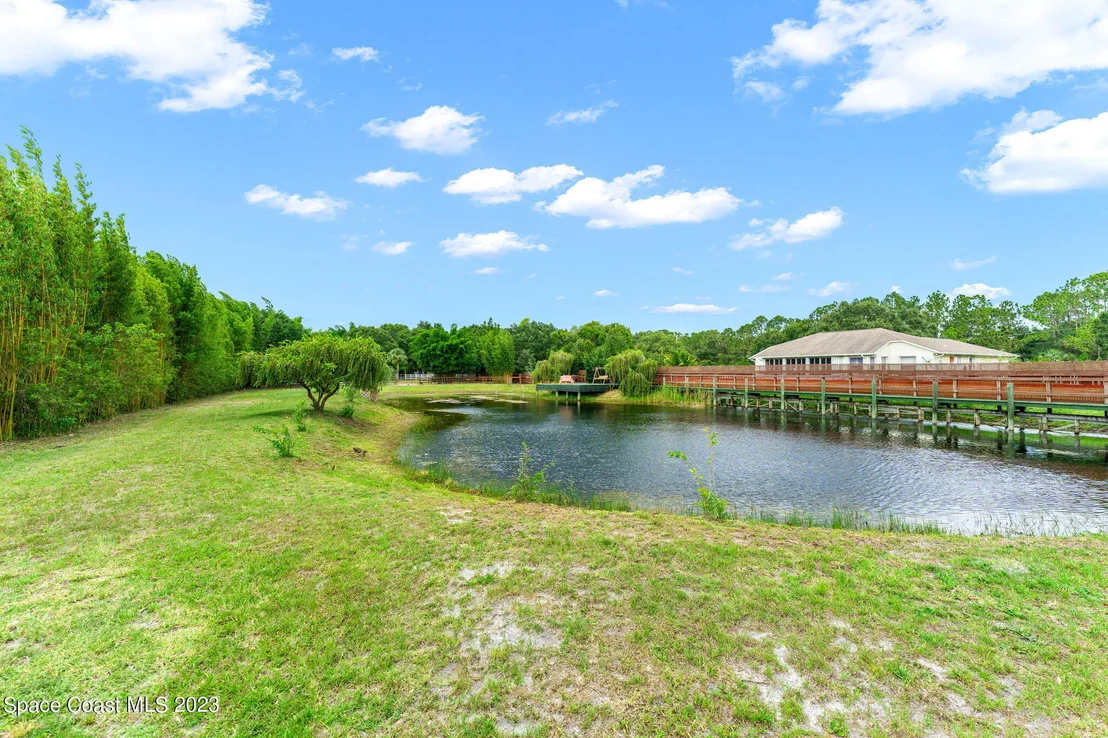 Photo of 2499 Hideaway Lane