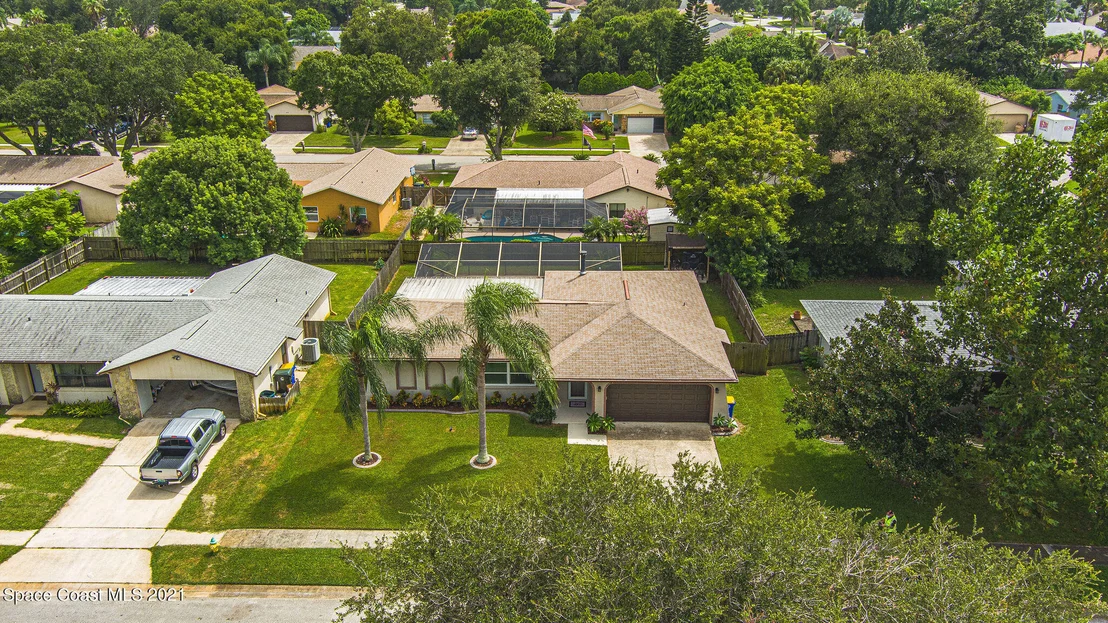 Photo of 845 Berkshire Drive