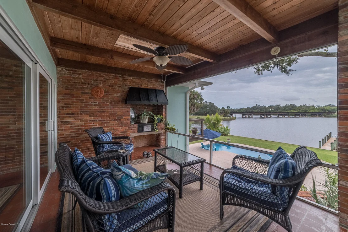 Photo of 1131 Rivermont Drive