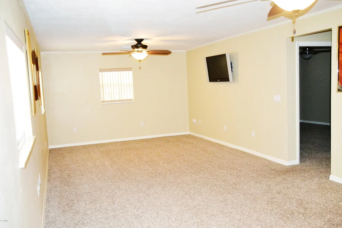 Photo of 1710 Trimble Road