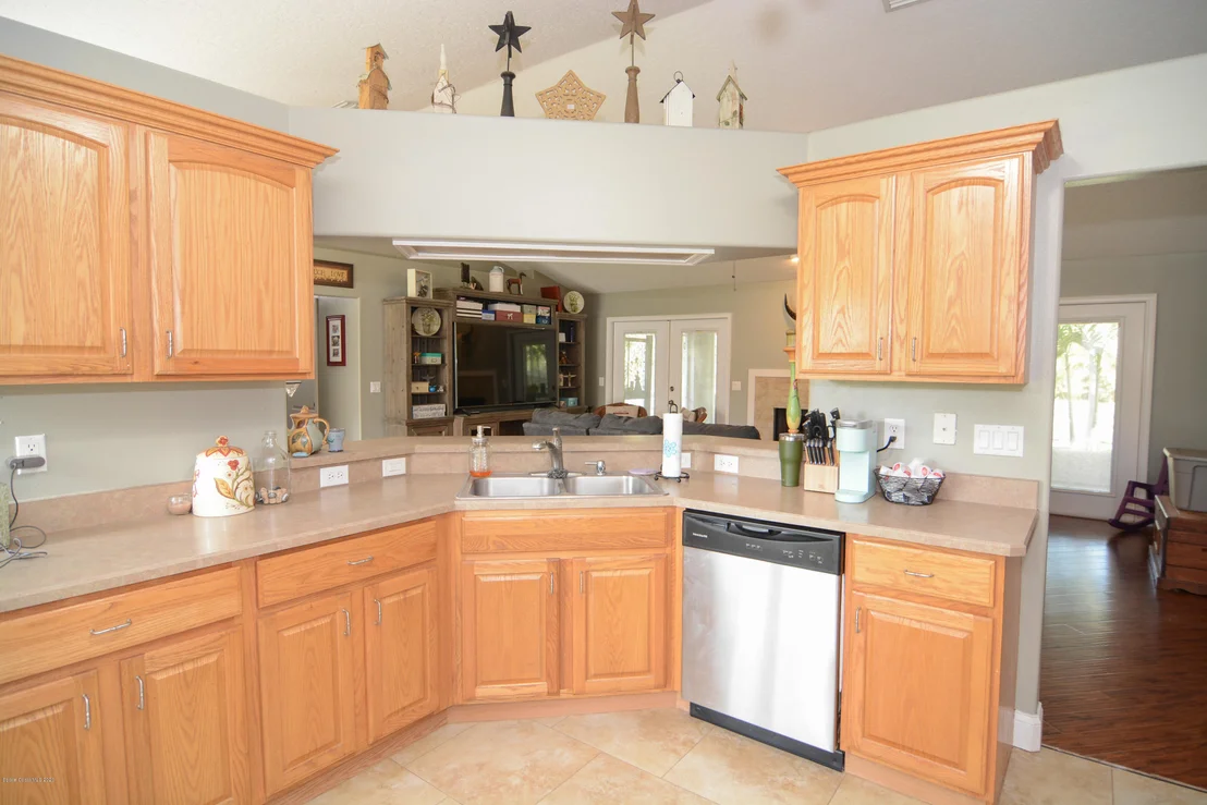 Photo of 4005 Reynolds Road