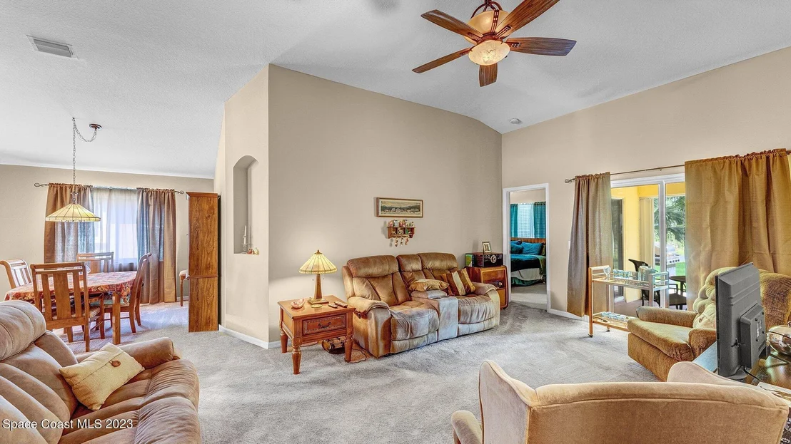 Photo of 2574 Ventura Circle