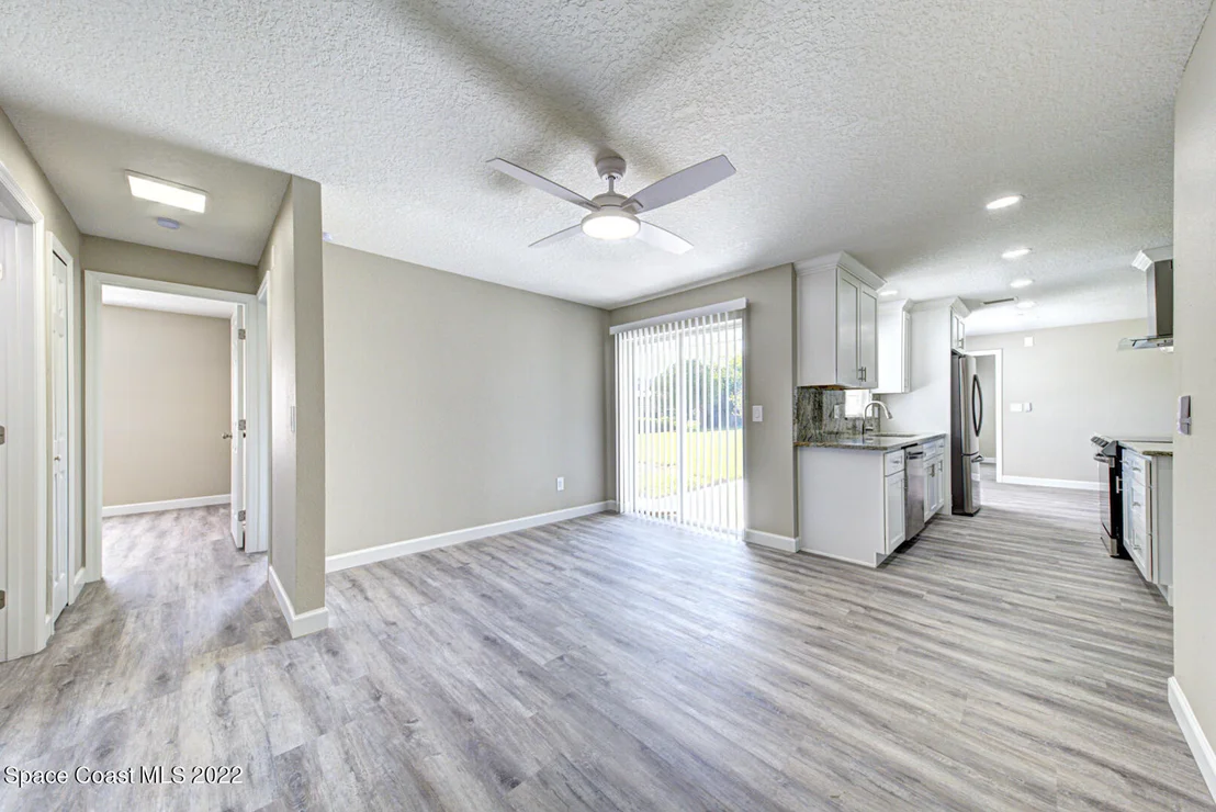 Photo of 697 Amor Drive