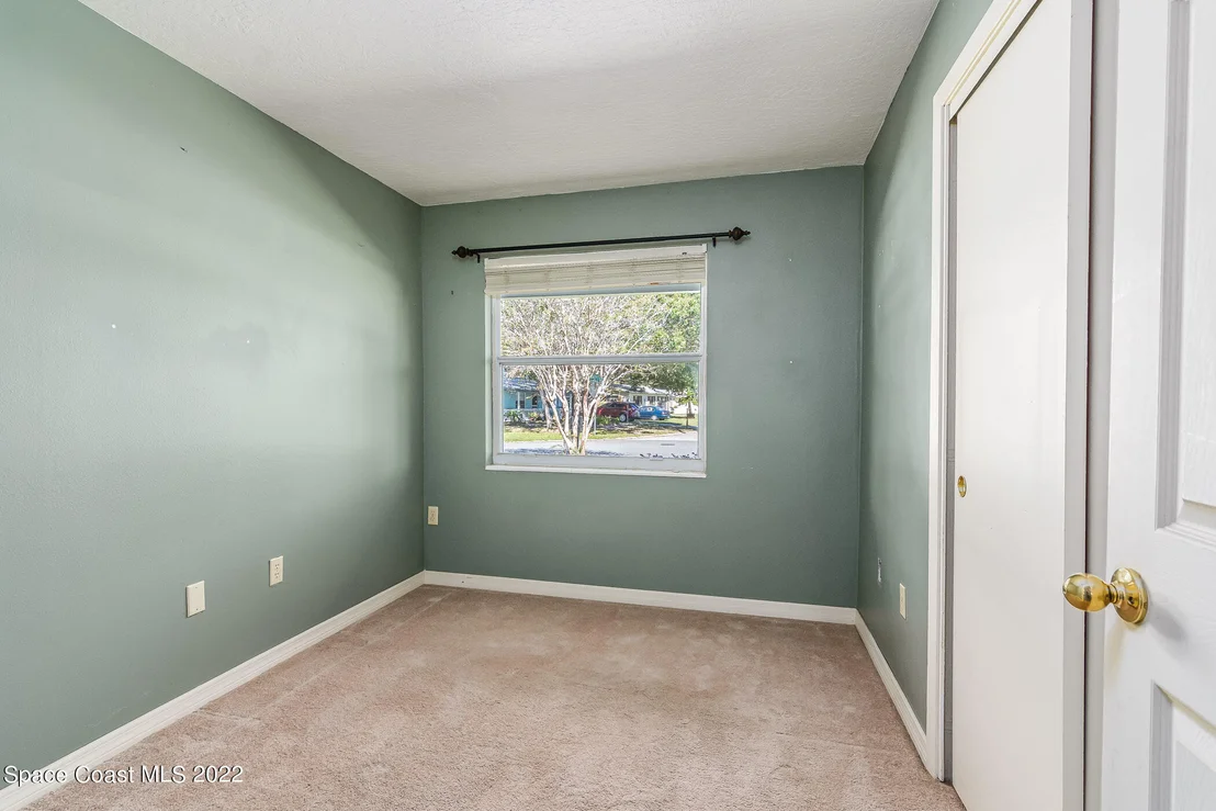 Photo of 2437 Leewood Boulevard
