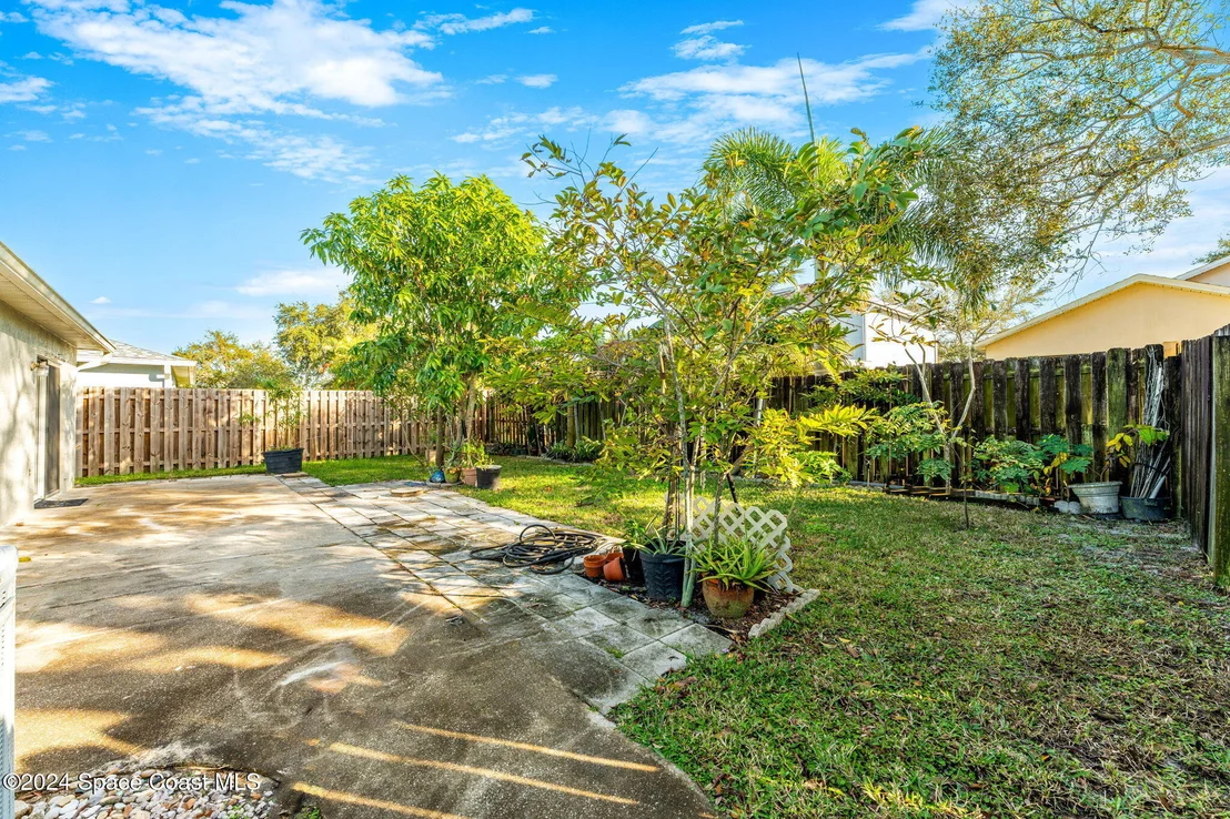 Photo of 8509 Ivanhoe Drive