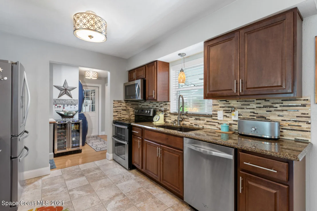 Photo of 2908 Shepard Drive