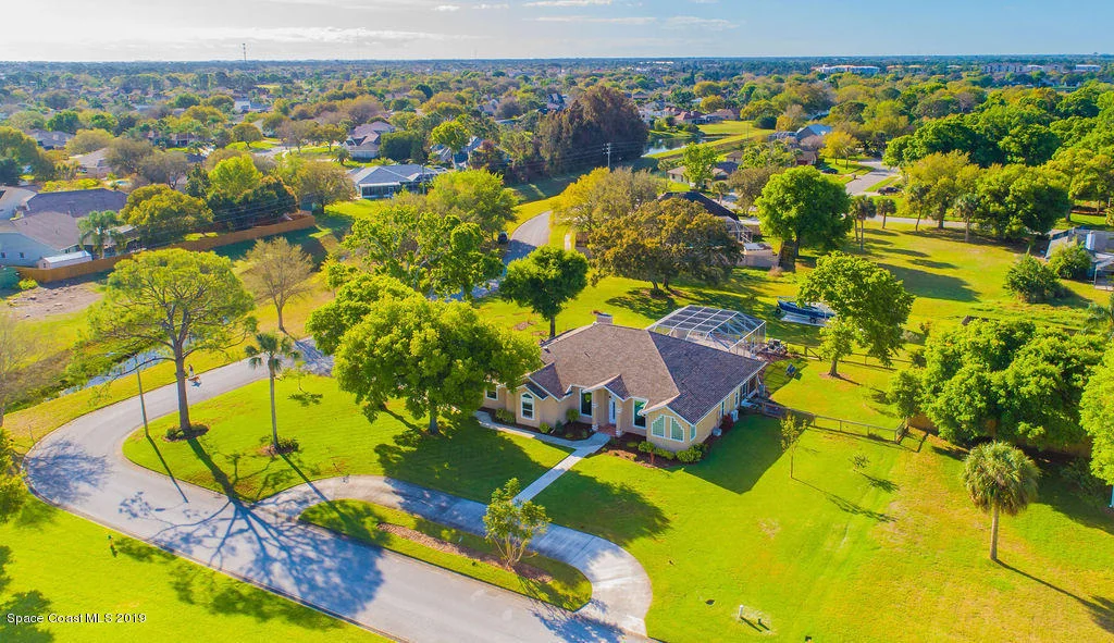 Photo of 1201 Heritage Acres Boulevard