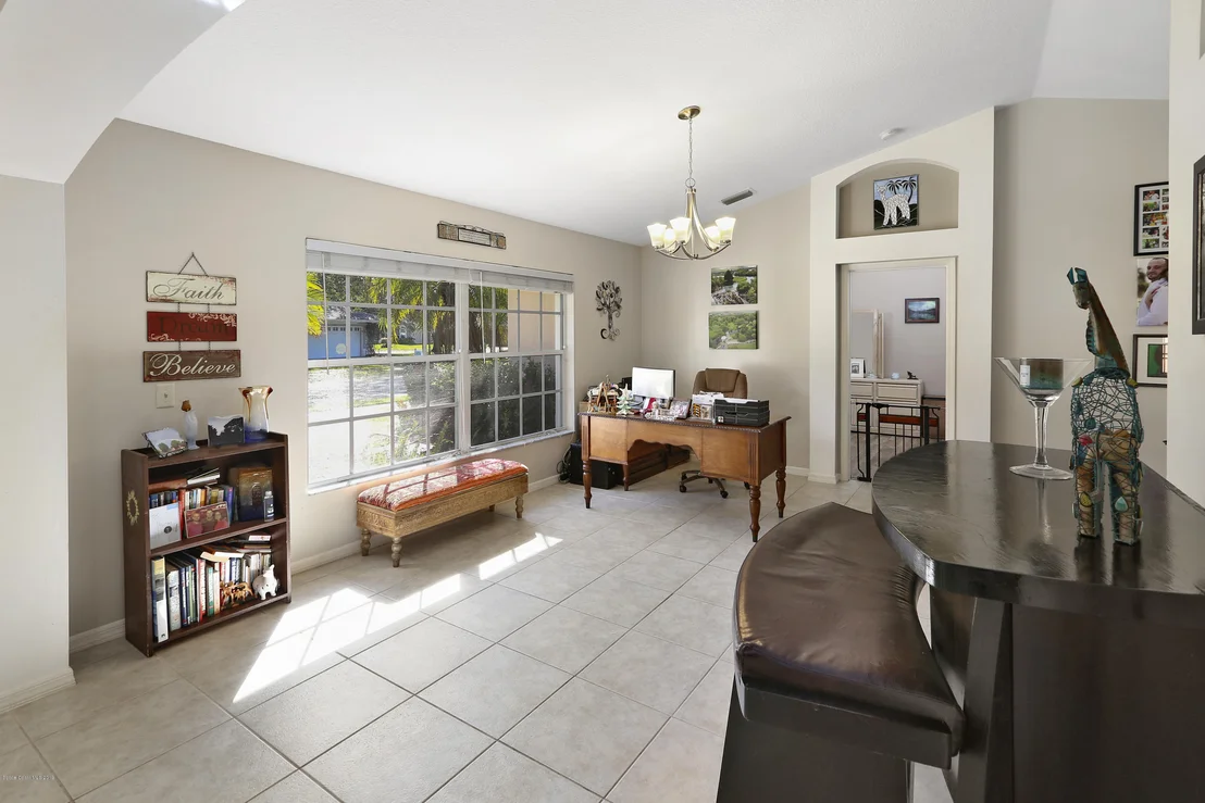 Photo of 3302 Lake View Circle