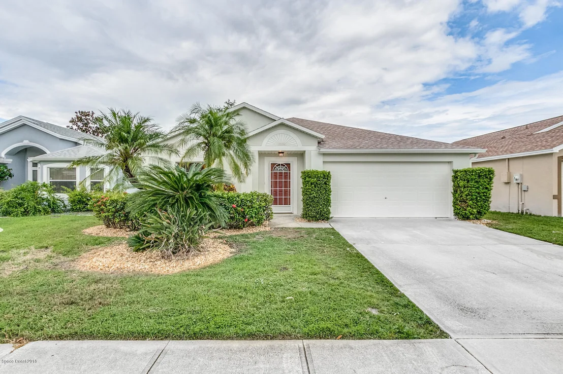 Photo of 8042 Bracken Lane