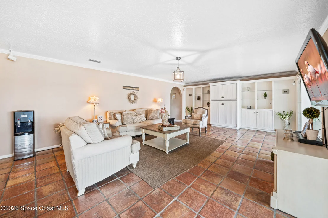 Photo of 2405 Brookside Drive