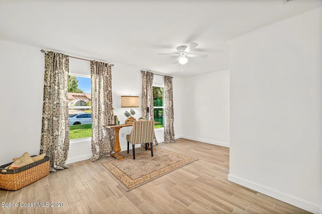 Photo of 3221 Nottingham Lane