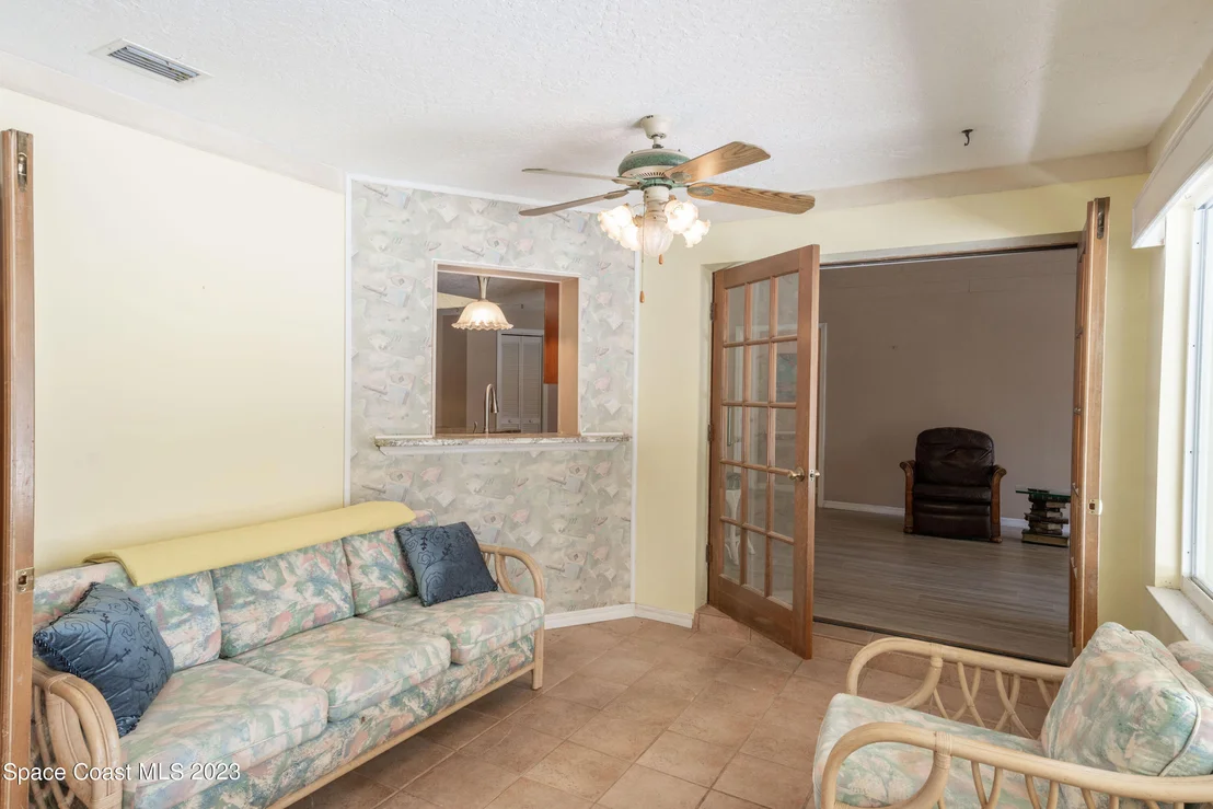 Photo of 450 Monaco Drive