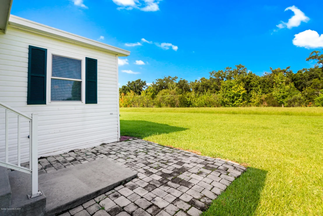 Photo of 355 Outer Drive