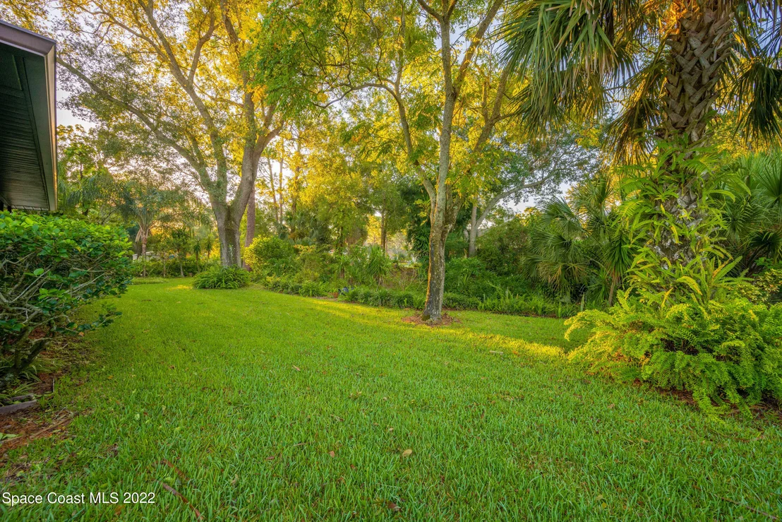 Photo of 6691 Towhee Drive