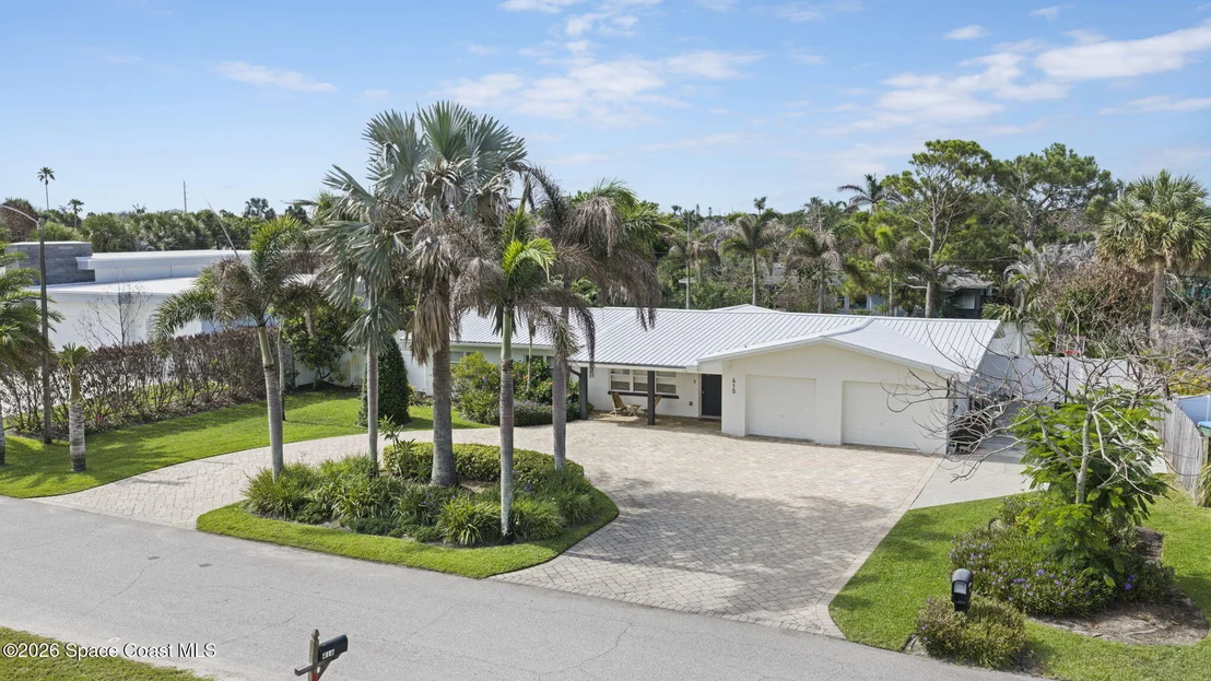 Photo of 415 Hibiscus Trail