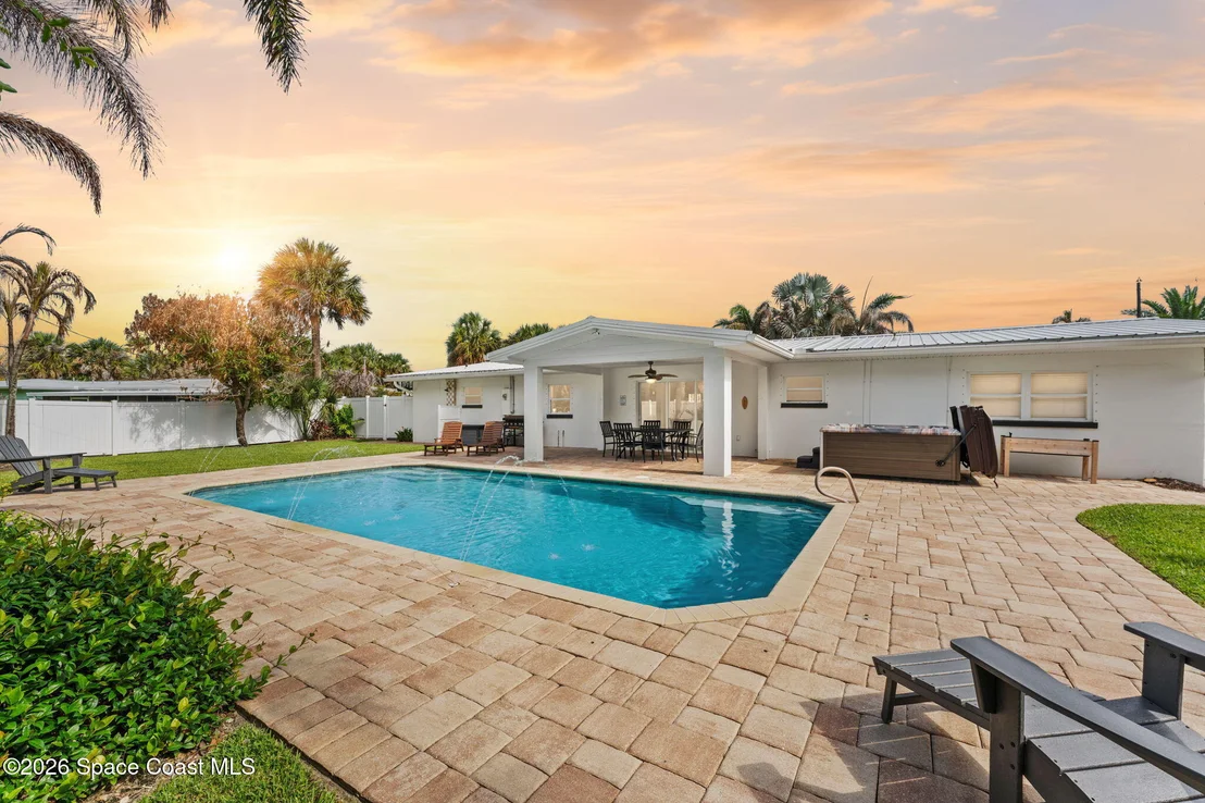 Photo of 415 Hibiscus Trail