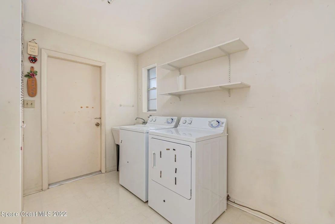 Photo of 107 Lagoon Avenue