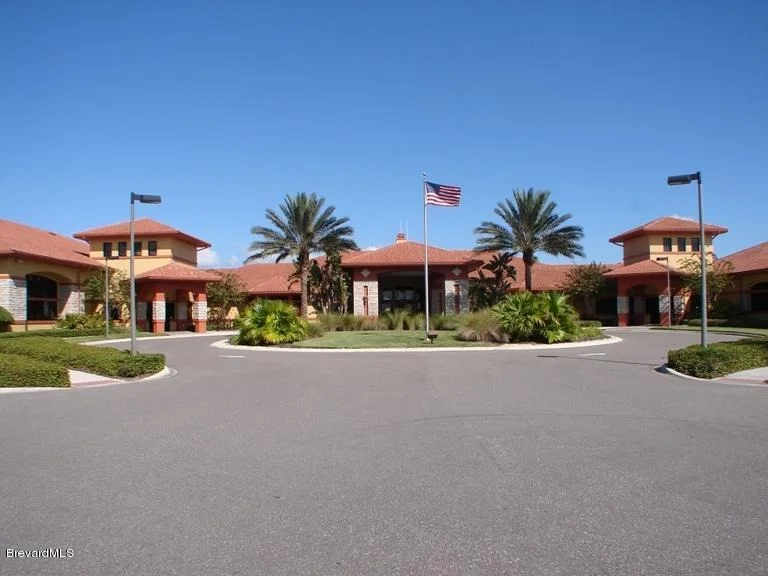 Photo of 6874 Renshaw Drive