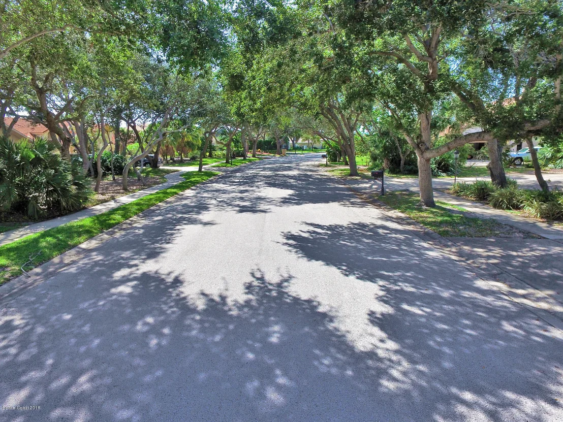 Photo of 628 Peregrine Drive