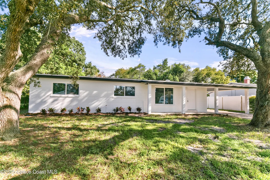 Photo of 2111 Otterbein Avenue