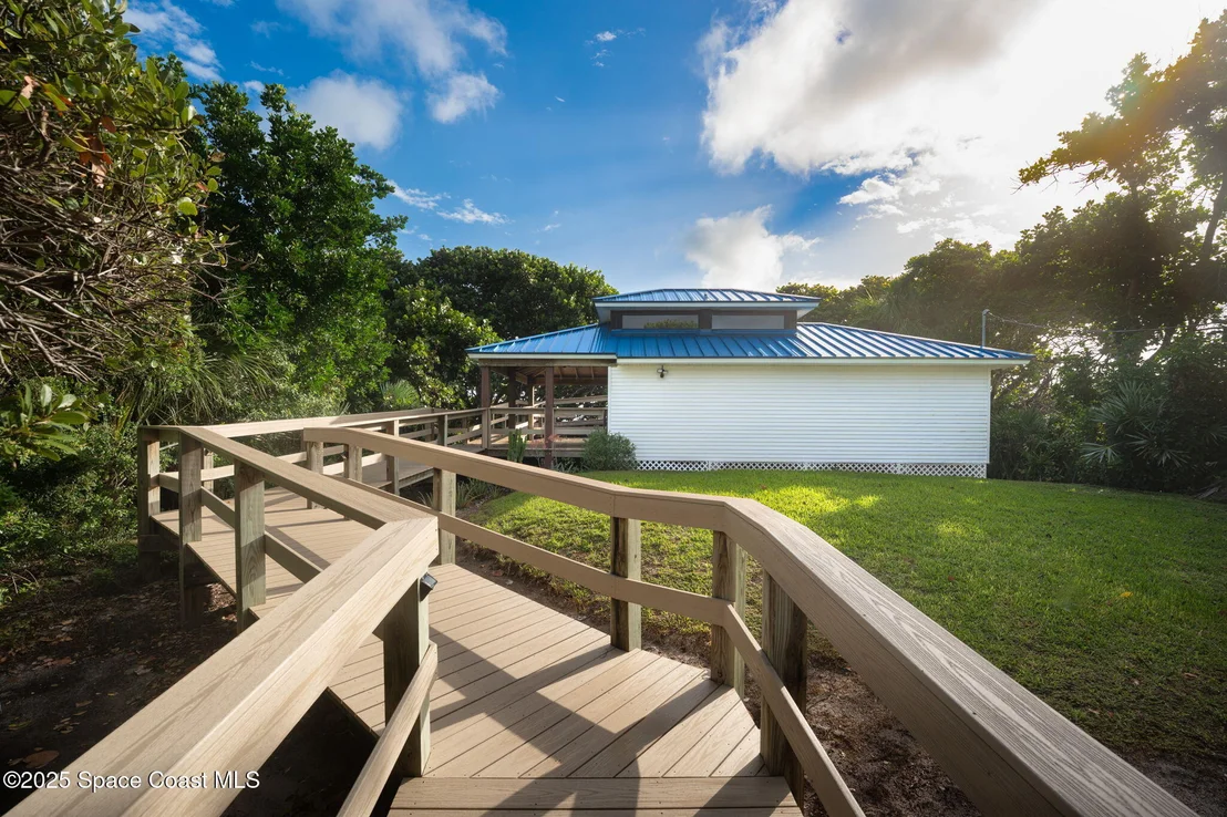 Photo of 235 Loggerhead Drive