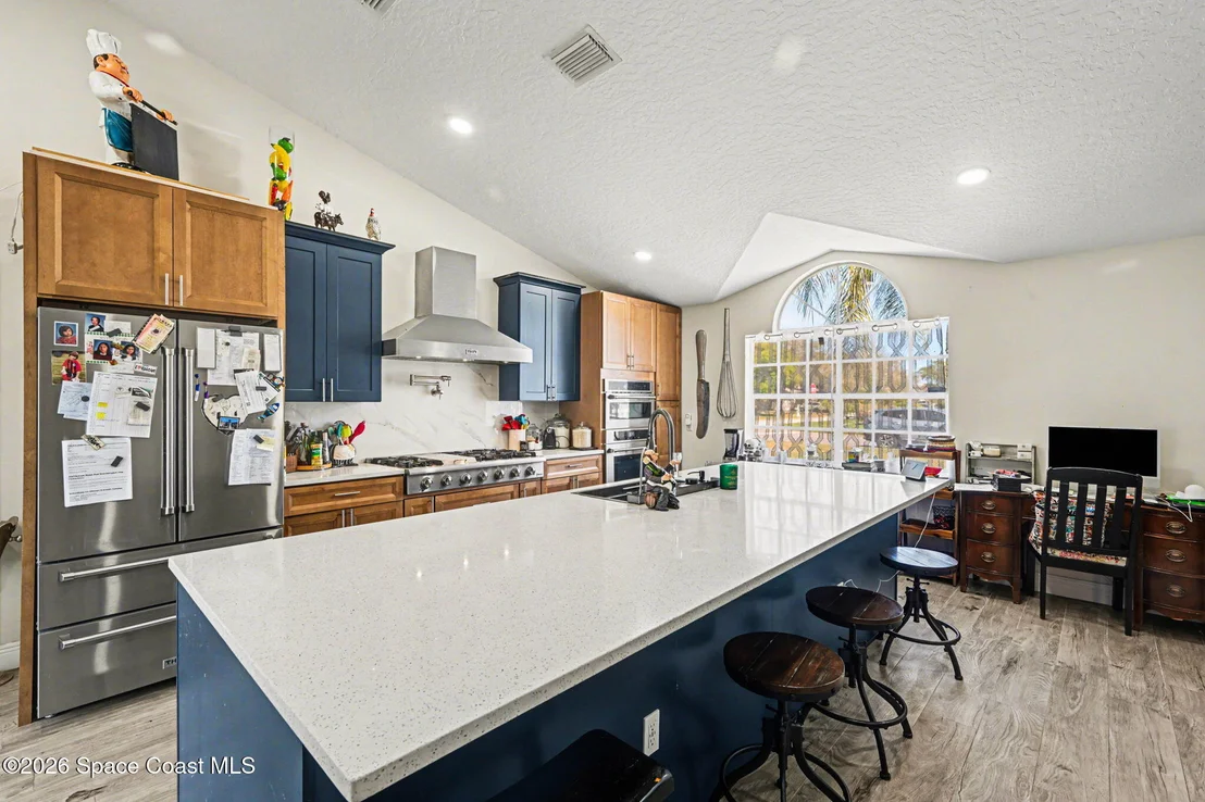 Photo of 1810 Crane Creek Boulevard