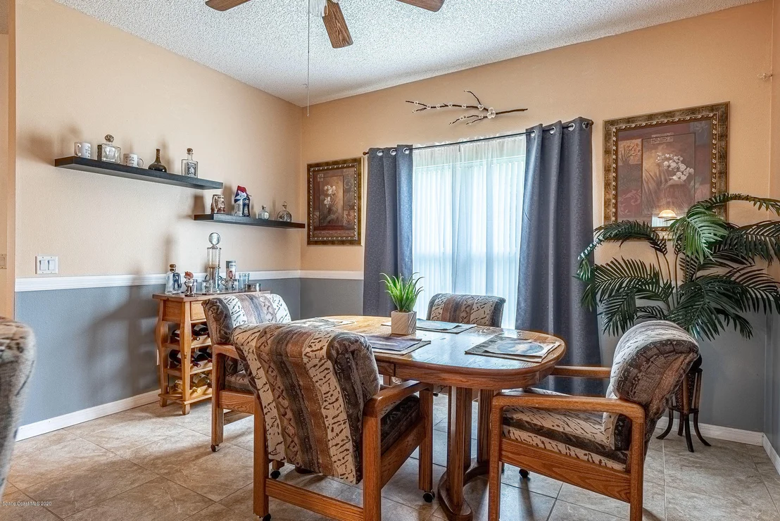 Photo of 1445 Colt Way