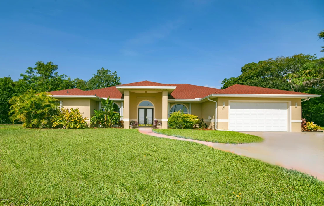 Photo of 4135 Indian River Drive N