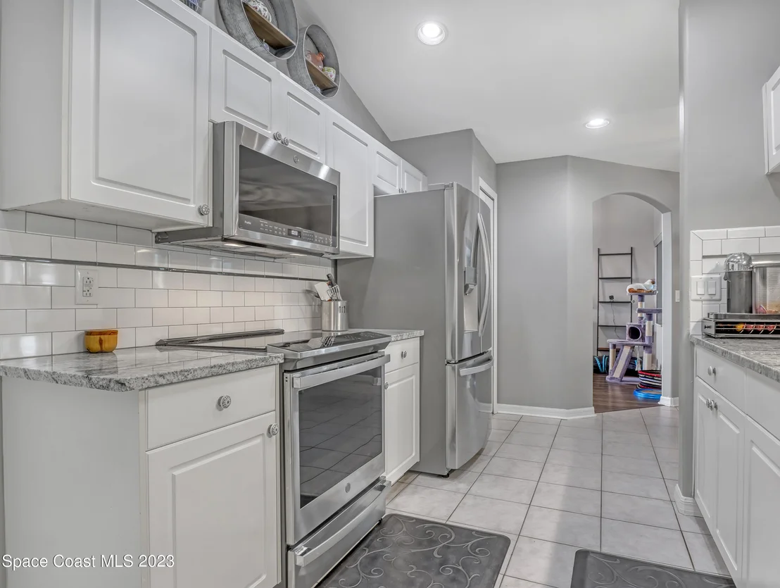 Photo of 758 Wyeth Street