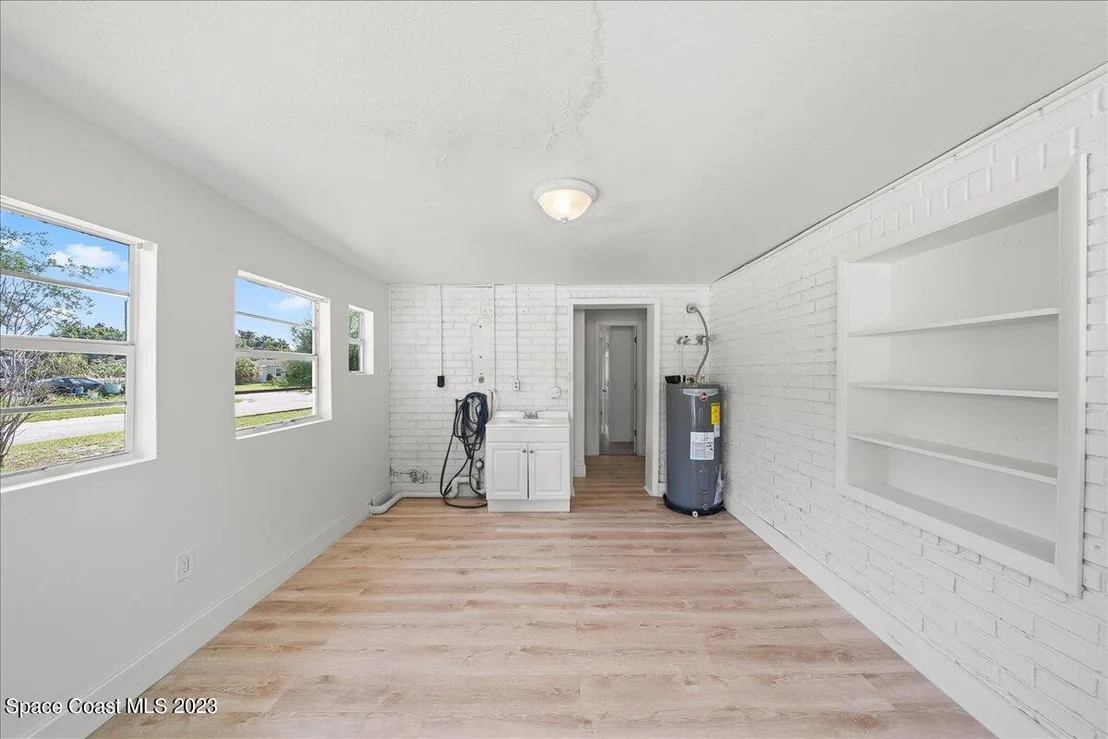 Photo of 1684 Mosswood Drive