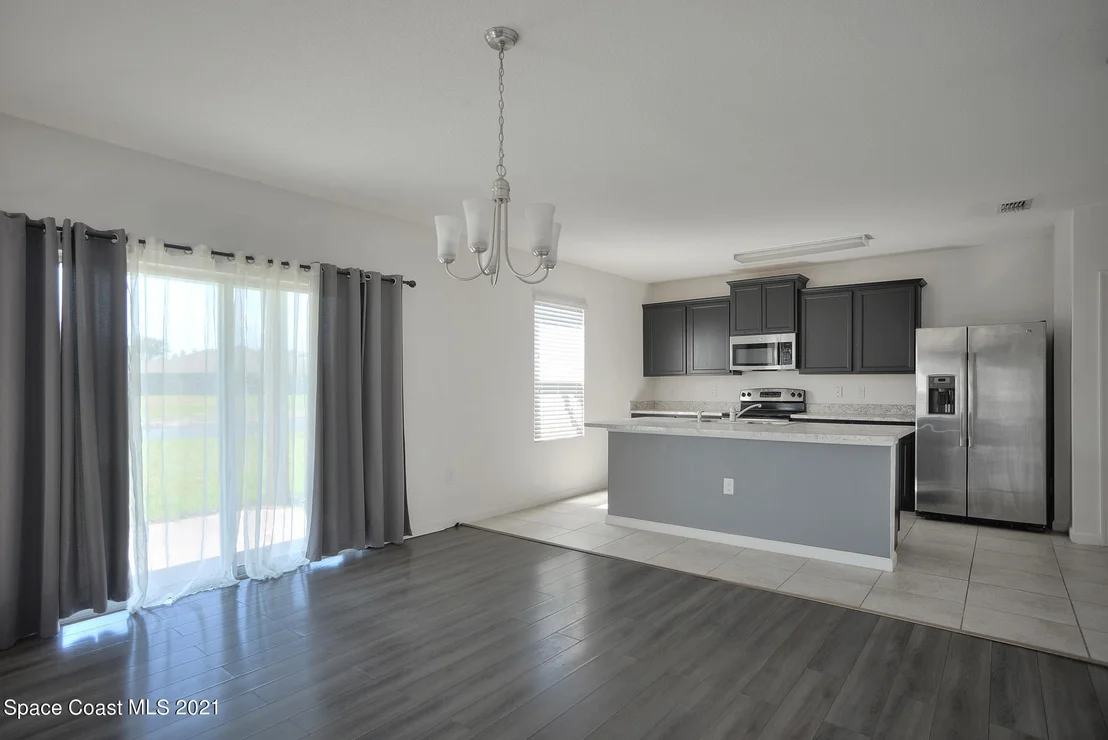 Photo of 2221 Mccormack Way